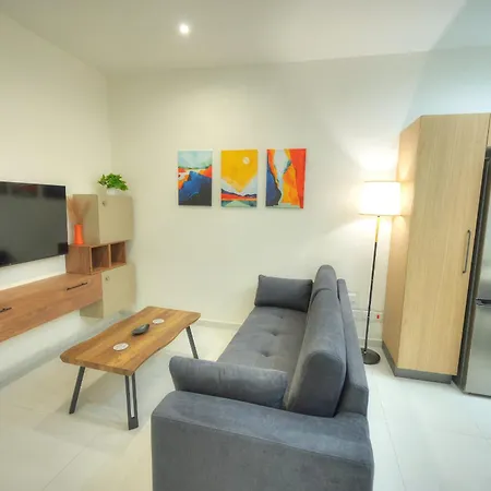 Appartement Britannia Suites, Charming 2 Bedroom Flat Jcas2