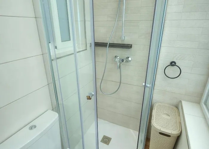 Britannia Suites, Charming 2 Bedroom Flat Jcas2